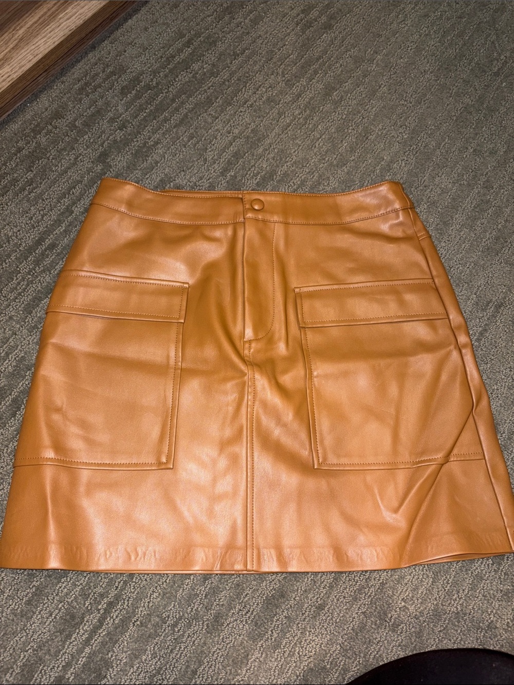 BB Dakota NWOT Women's Tan Faux Leather Pocket Skirt 🤍